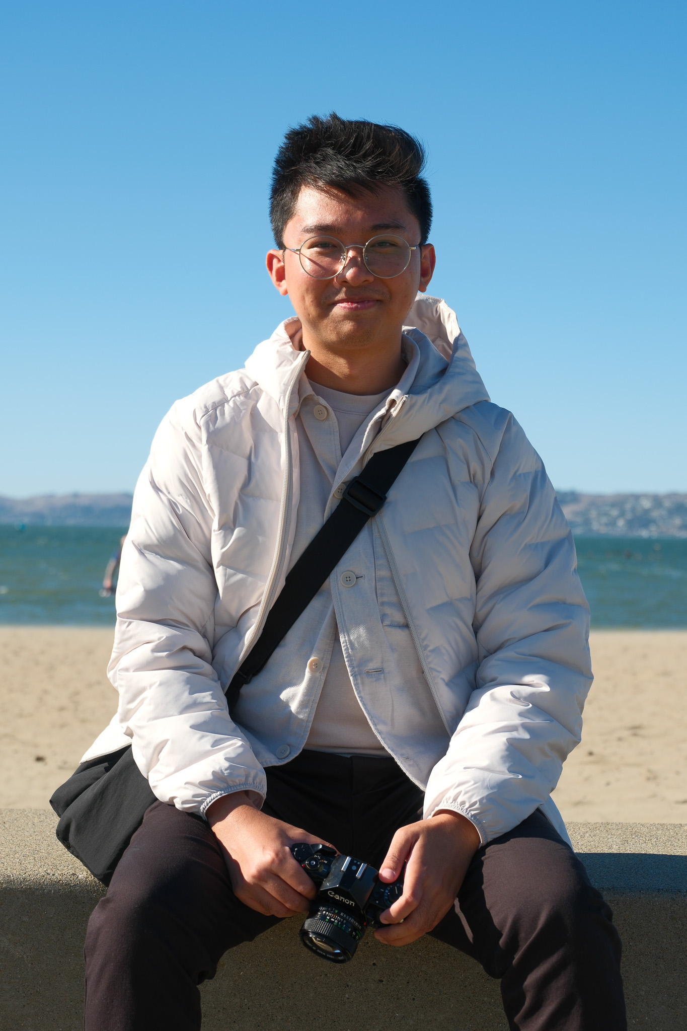 profile3.jpg